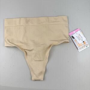 Magic Body Fashion Comfort Thong Seamless Beige Medium Control Size Medium NWT